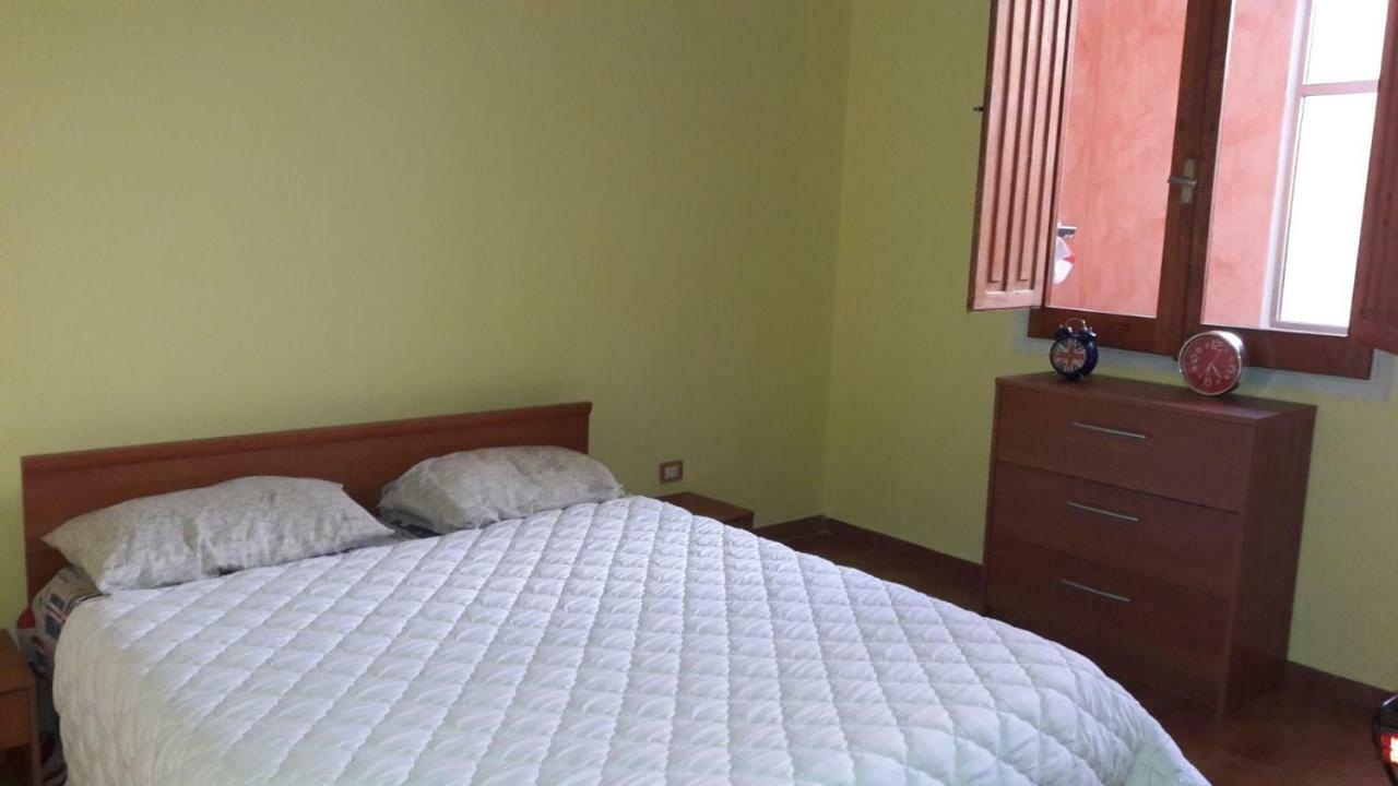 Flamingo House Villa Quartu Sant'Elena Bagian luar foto